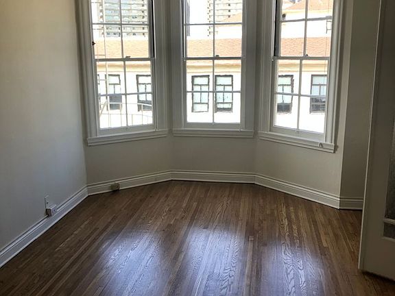 3rd image of 1101 Francisco St APT 303