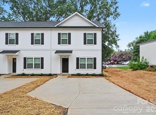 53 E 13th St, Newton, NC 28658