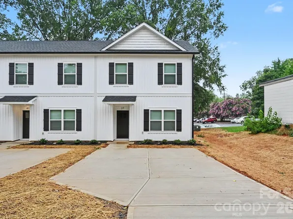 53 E 13th St, Newton, NC 28658