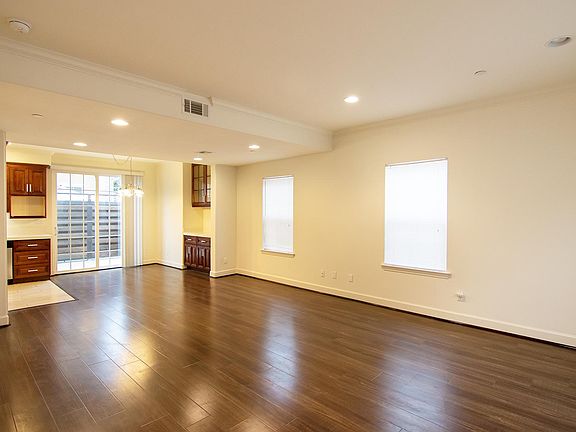 3rd image of 798 S Stoneman Ave #C