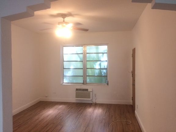 4th image of 721 15th St APT 1