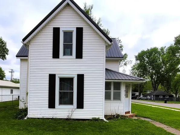 418 E Cumberland St, Camden, IN 46917