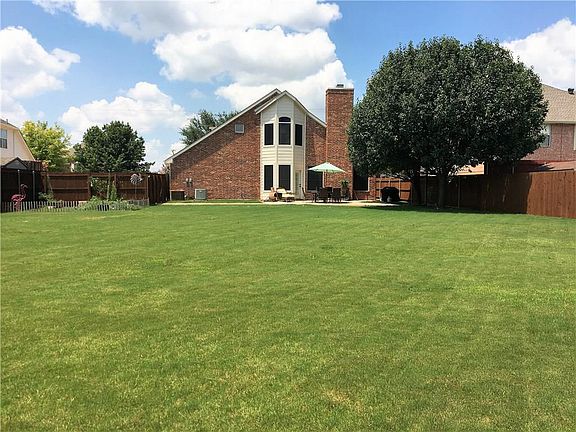 2nd image of 244 Mimosa Dr