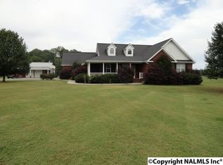 7883 State Highway 40, Henagar, AL 35978