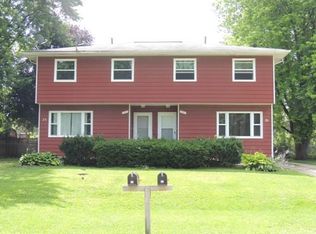 23-25 W Anchor Dr, Oswego, IL 60543