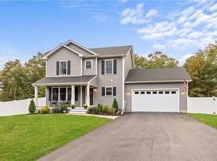 254 E Shore Dr, Coventry, RI 02816