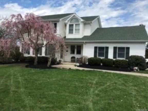 3rd image of 75 Midway Dr