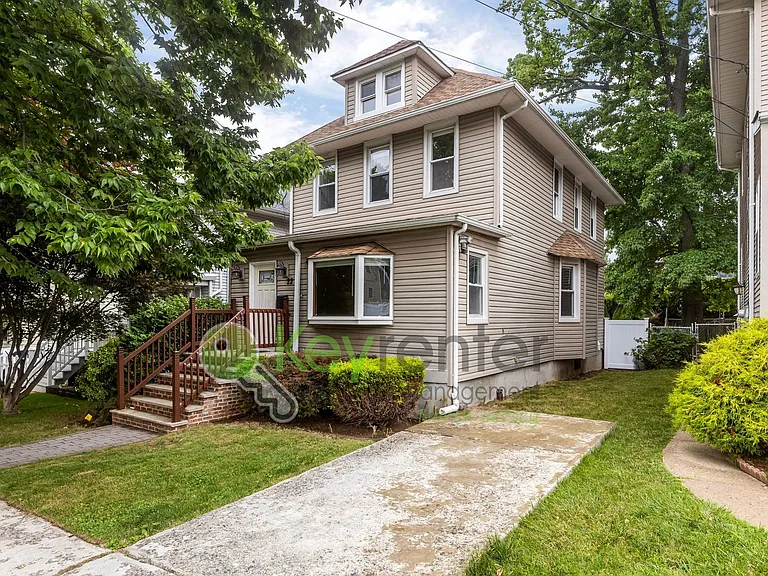 22 Preston St — Photo 1