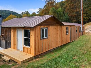 2295 Sherm Mountain Rd, Sneedville, TN 37869