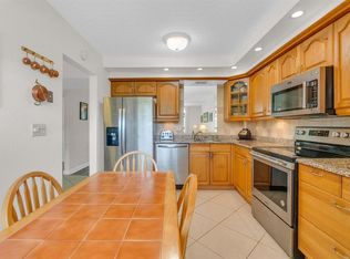 7340 Lake Circle Dr #301, Margate, FL 33063