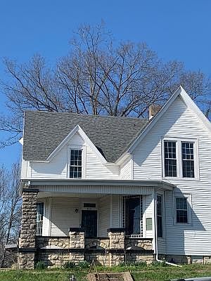 1st image of 612 Hoosier St