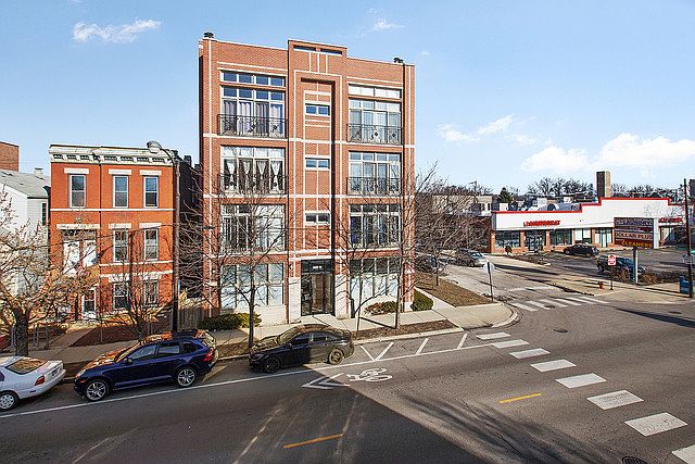 1st image of 3101 N California Ave #G-2