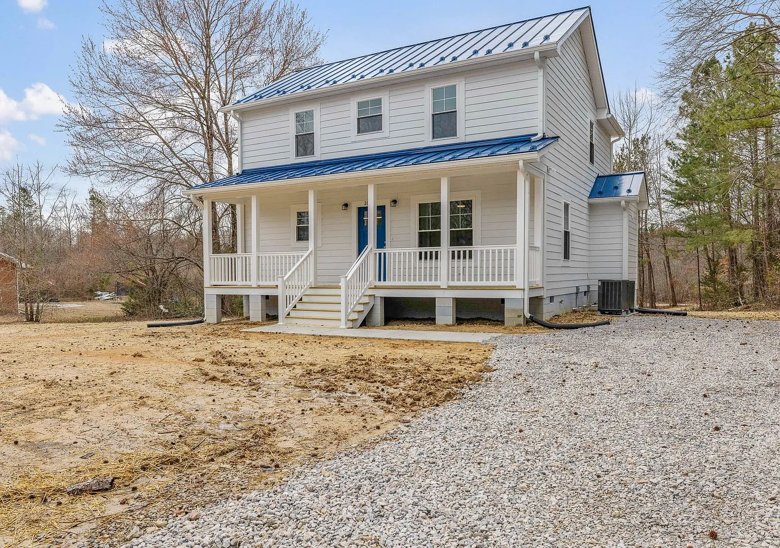 20015 James River Dr, Spring Grove — Photo 1
