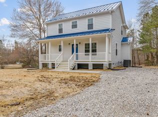 20015 James River Dr, Spring Grove, VA 23881