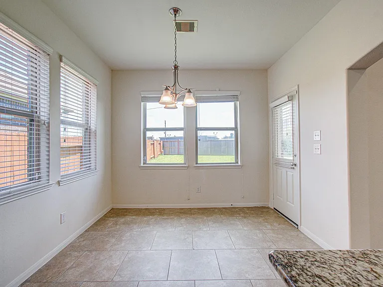 26831 Marble Lakes Dr — Photo 25