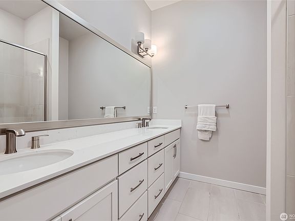 4th image of 8321 NE 176th Ct Unit 105