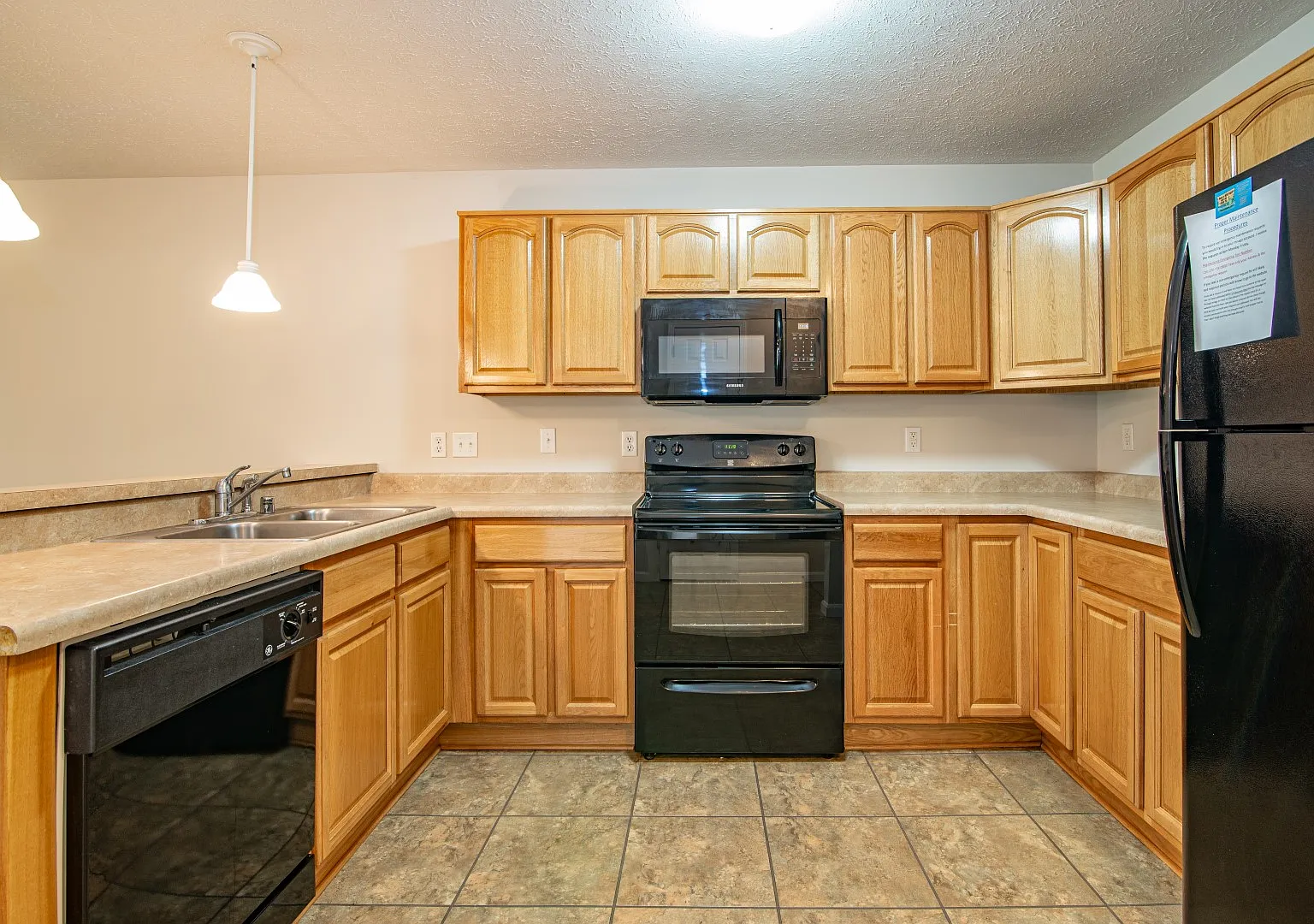 Rita May Ct, Elizabethtown — Photo 1