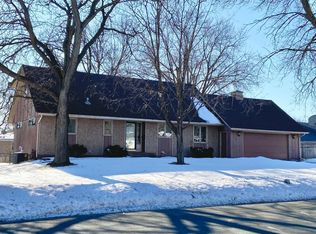 809 E 102nd St, Minneapolis, MN 55420