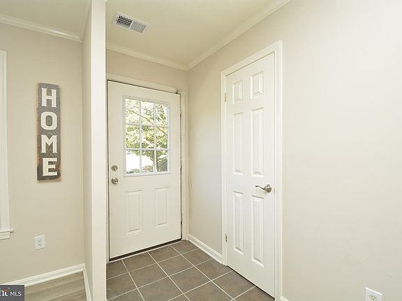 4th image of 6052 Old Landing Way #34