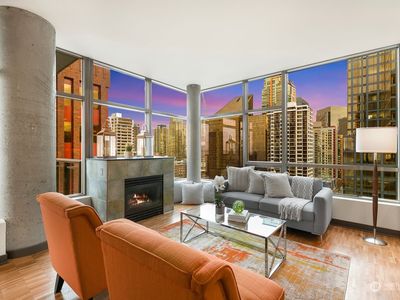2033 2nd Avenue #1103, Seattle, WA, 98121