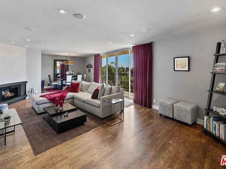 2260 N Cahuenga Blvd #502 — Photo 24