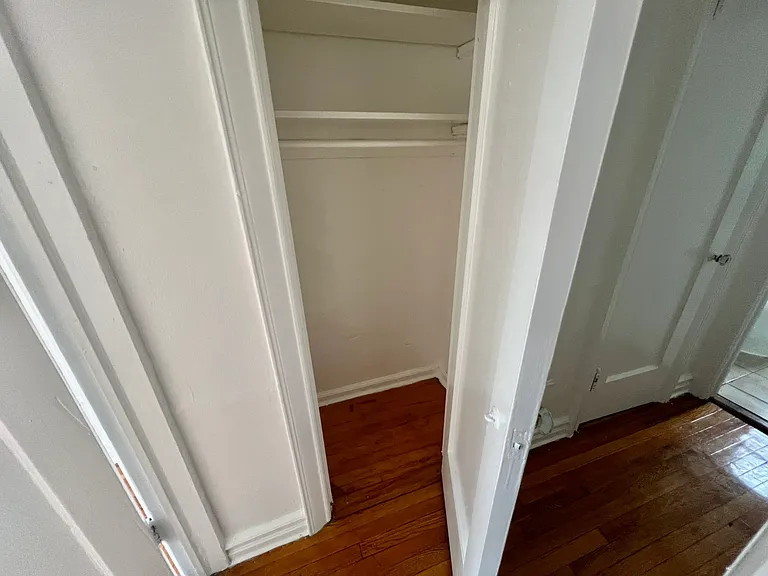 2300 Grand Concourse #2C — Photo 8