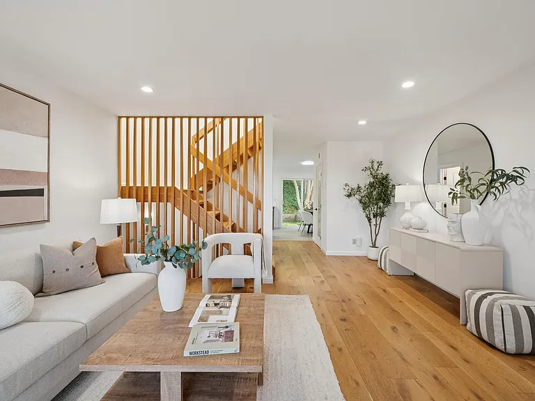 4028 Farm Hill Blvd #5 — Photo 3
