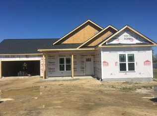 109 Ralph Dr, Pikeville, NC 27863