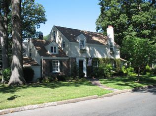 2 Inwood Ter, Montclair, NJ 07043