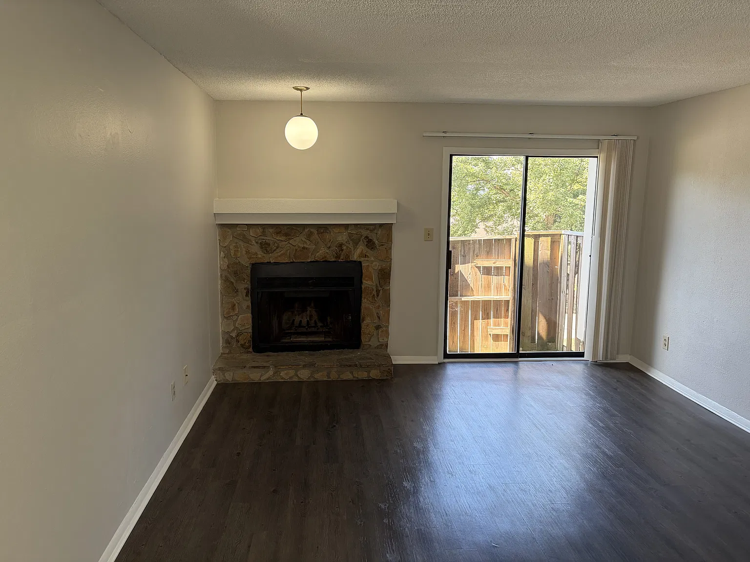 North Crestview Drive Northwest 3615 - 1 — Photo 2