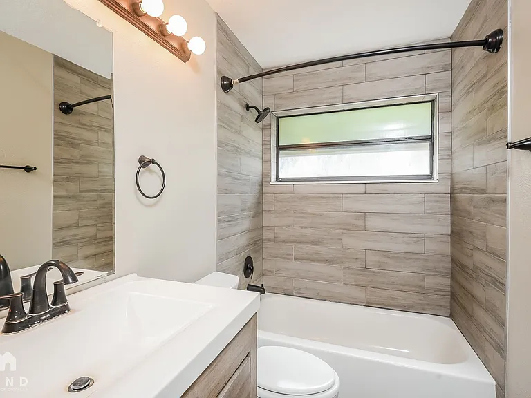 1524 Crosswind Cir — Photo 12