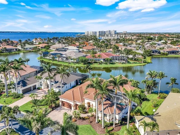 14581 Headwater Bay Ln, Fort Myers, FL 33908