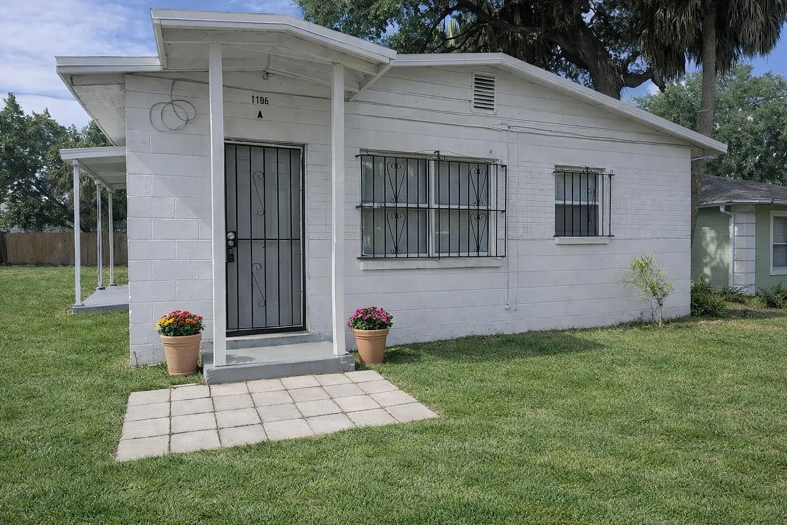 2 bed, 550 sqft, $1,295 — Photo 1