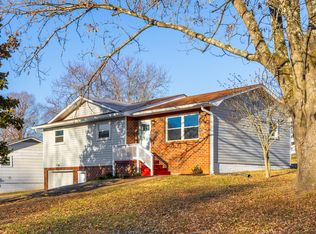 2806 Midfield Cir SE, Cleveland, TN 37323