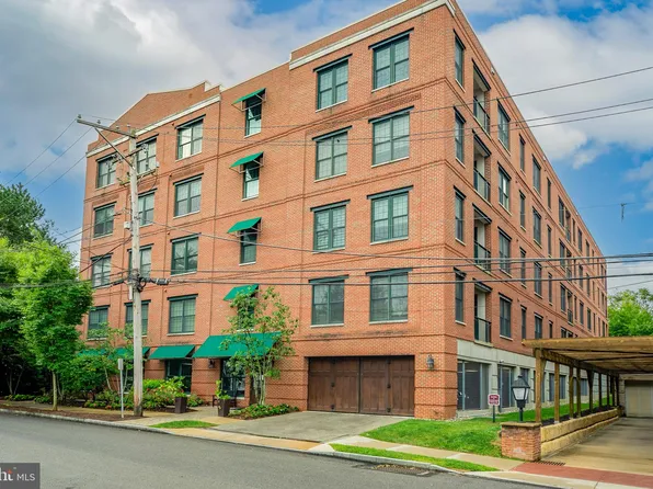 120 Sibley Ave APT 307, Ardmore, PA 19003