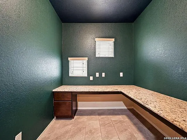8311 Prickly Oak — Photo 21