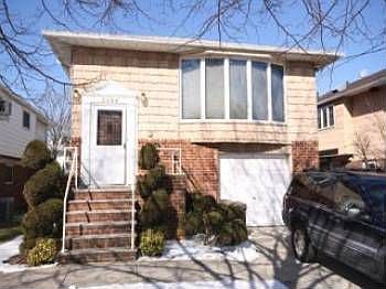 1st image of 2668 E 66th St