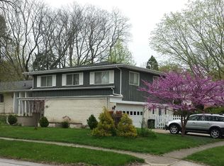 2014 S Anderson St, Urbana, IL 61801