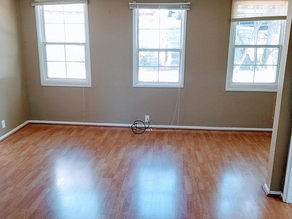 3rd image of 2083 Placer Dr Unit A