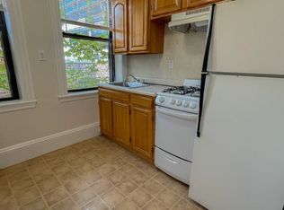 7 Anderson St APT 10, Boston, MA 02114