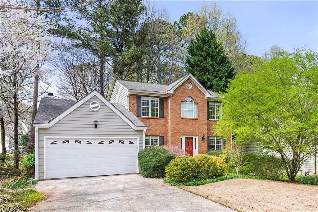 4 bed, 3.5 bath, 1938 sqft, $3,195 — Photo 2