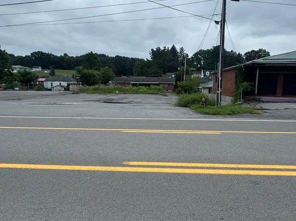 3720 Coal Heritage Rd, Bluefield, WV 24701