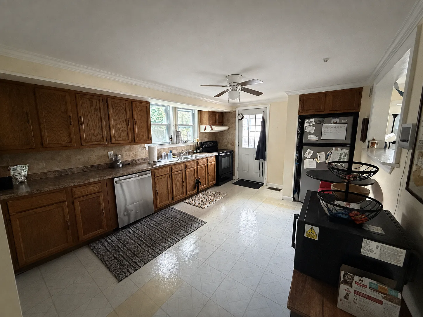 3 bed, $1,250 — Photo 4