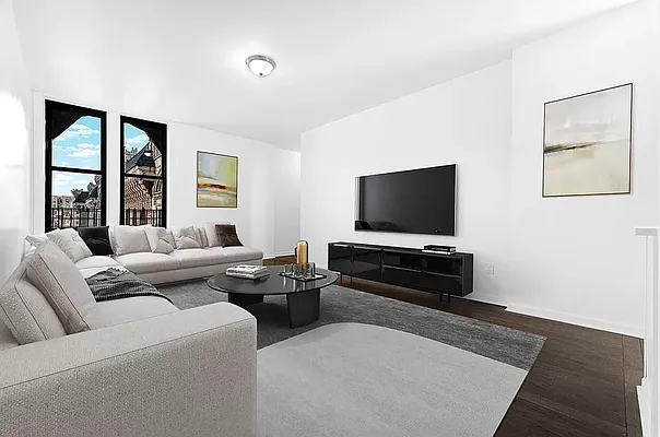 Rented by REAL New York | media 2