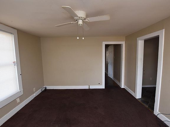 2nd image of 2611 Tupelo St