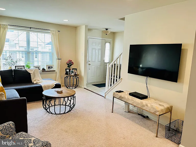 223 Flagstone Rd #8 — Photo 8