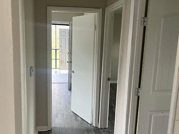 2nd image of 4929 Terrace S #R