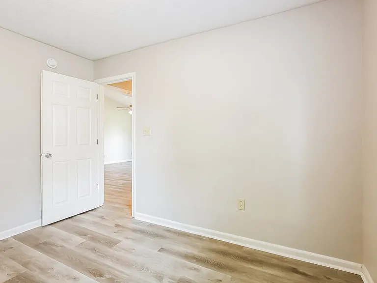 7710 Sergi Canyon Dr — Photo 11