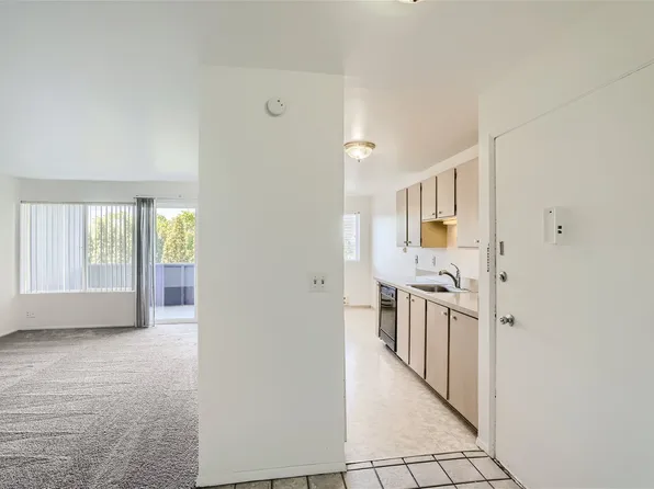 Sunset View Apartments