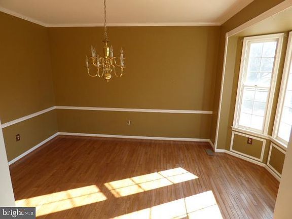 3rd image of 437 Fair Meadows Blvd